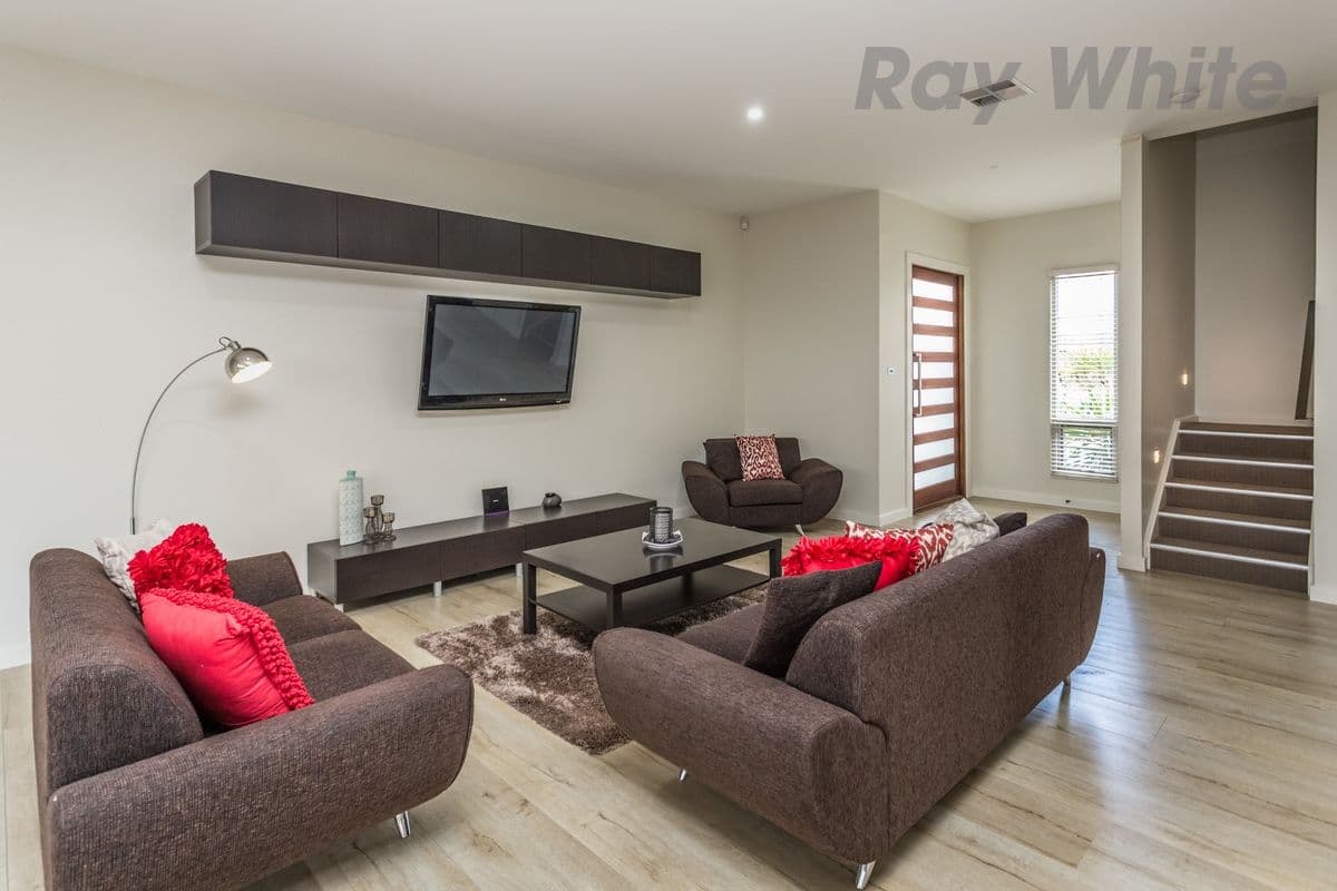 10 Gomera Street, Mawson Lakes SA 5095, Mawson Lakes - Thumbnail 3