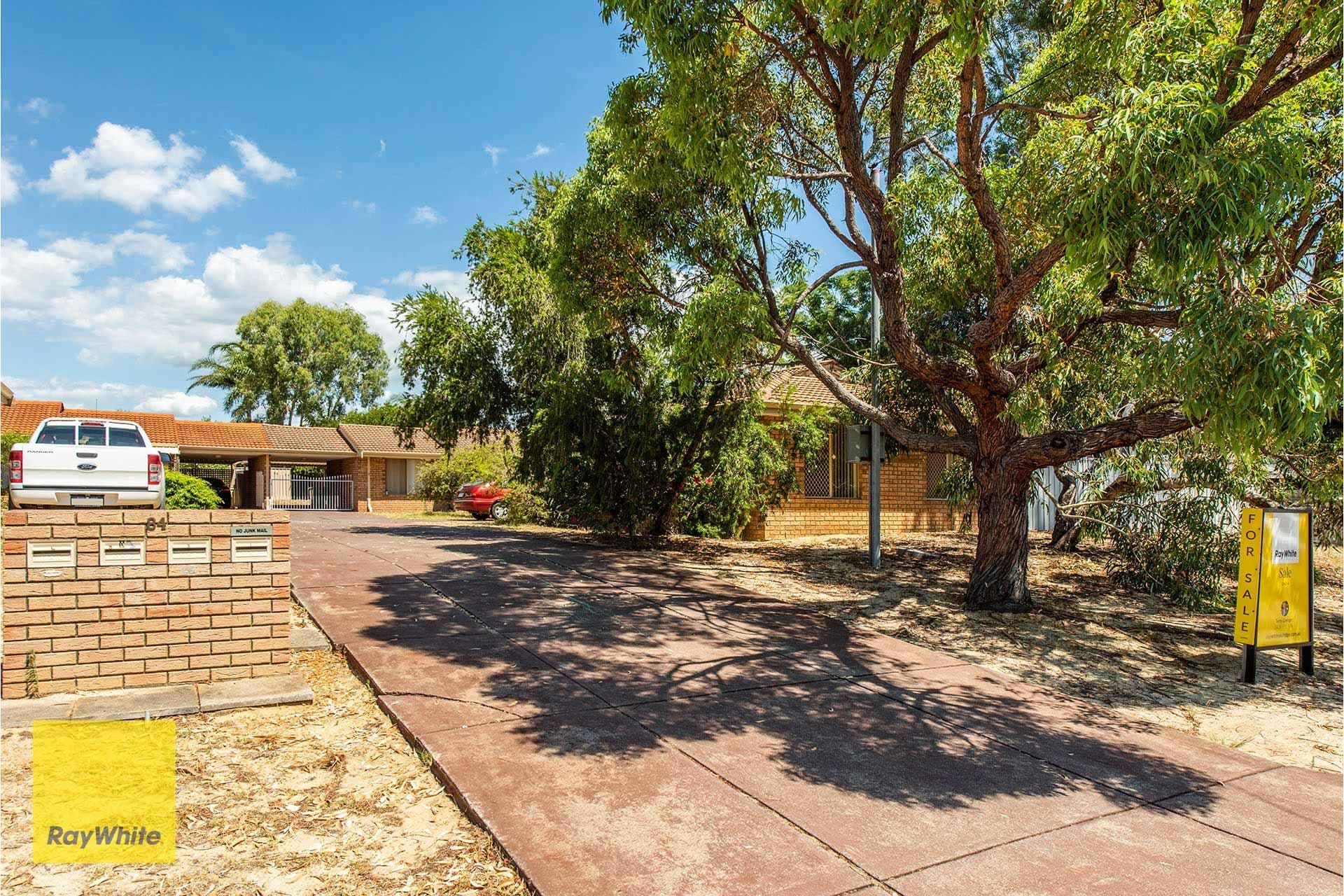 84 Agincourt Drive, Forrestfield WA 6058, Forrestfield - Thumbnail 2