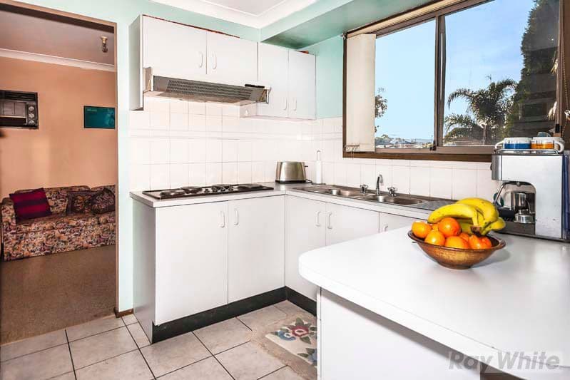 11 Timothy Place, EDENSOR PARK NSW 2176, Edensor Park - Thumbnail 3