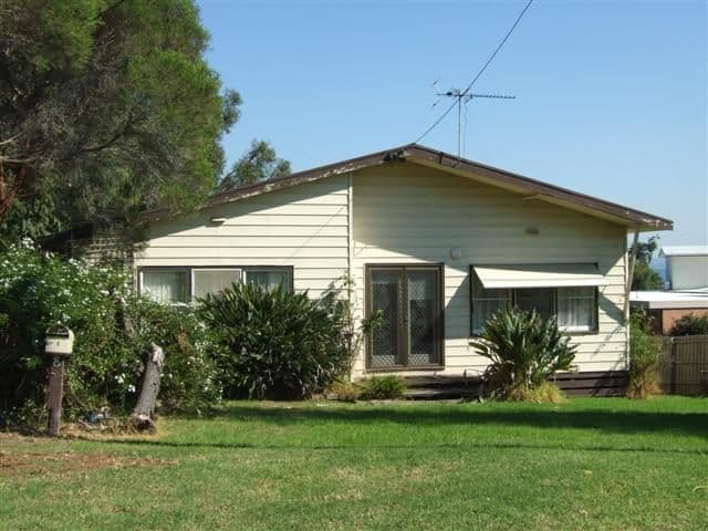 8 Walpole Street, COWES VIC 3922, Cowes - Image 1