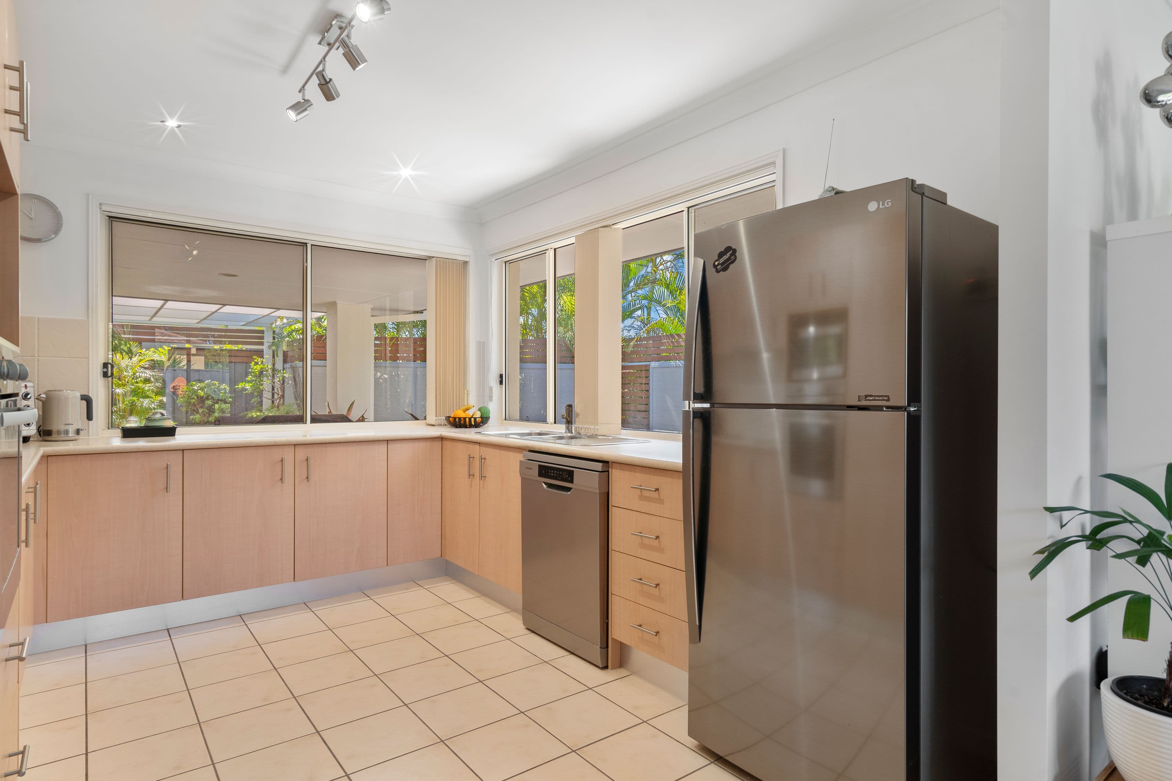 31 Kumnick Street, Upper Coomera QLD 4209, Upper Coomera - Thumbnail 4