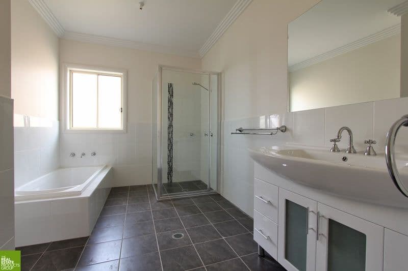 9  Moreton Place, FLINDERS NSW 2529, Flinders - Thumbnail 7