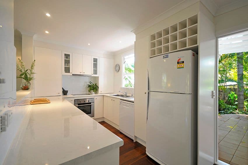 24 Savoy Drive, Broadbeach Waters QLD 4218, Broadbeach Waters - Thumbnail 5