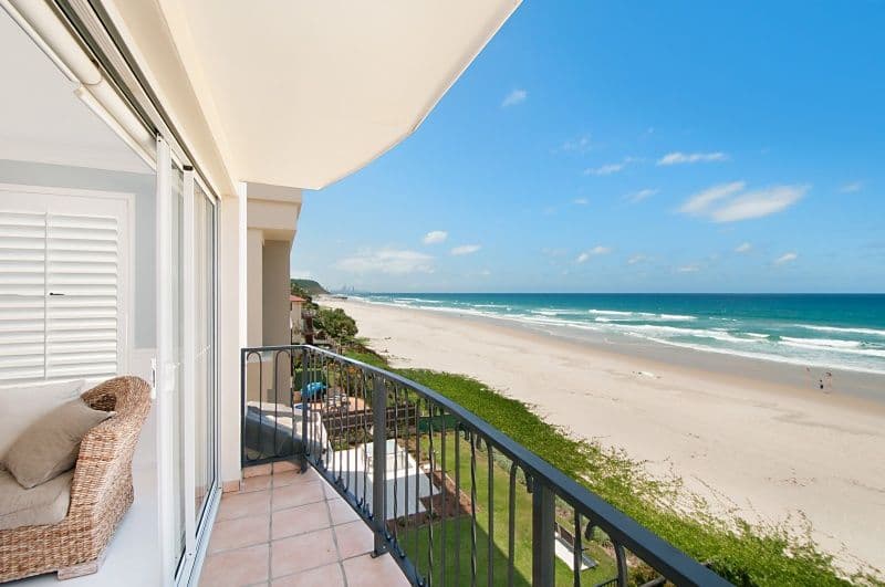  211 Jefferson Lane, PALM BEACH QLD 4221, Palm Beach - Thumbnail 2