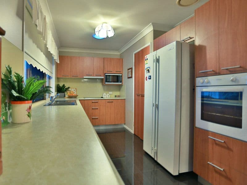 19 Tabbil Street, ZILLMERE QLD 4034, Zillmere - Thumbnail 4