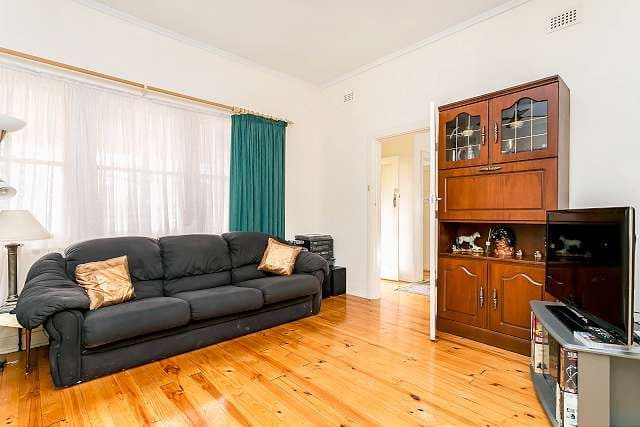 25 Hanson Street, Semaphore SA 5019, Semaphore - Thumbnail 2