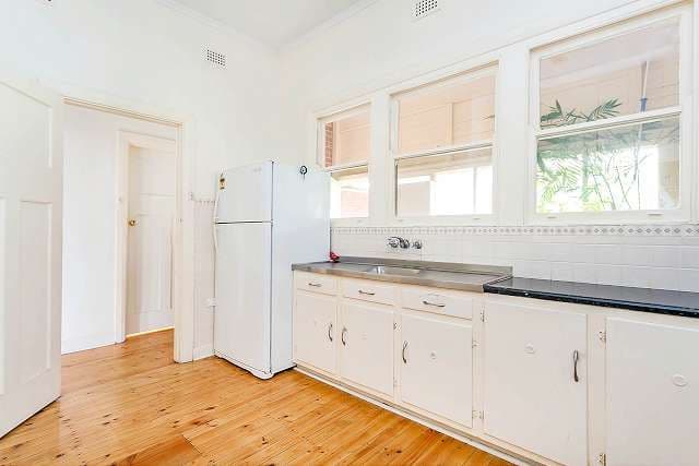 25 Hanson Street, Semaphore SA 5019, Semaphore - Thumbnail 7