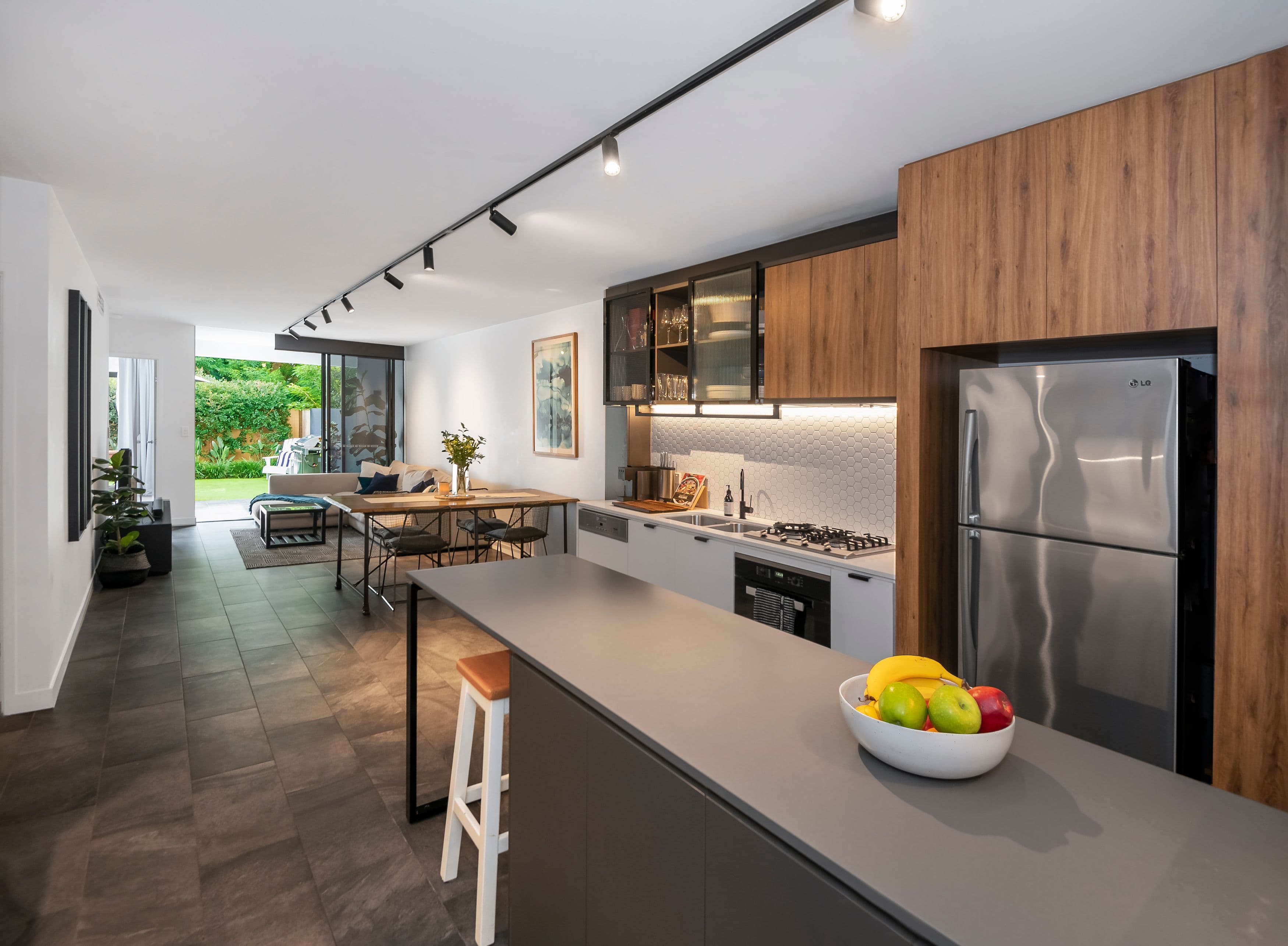 9 Lapraik Street, Ascot QLD 4007, Ascot - Thumbnail 3