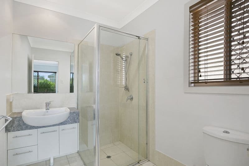 9 Silkpod Court, North Lakes QLD 4509, North Lakes - Thumbnail 3