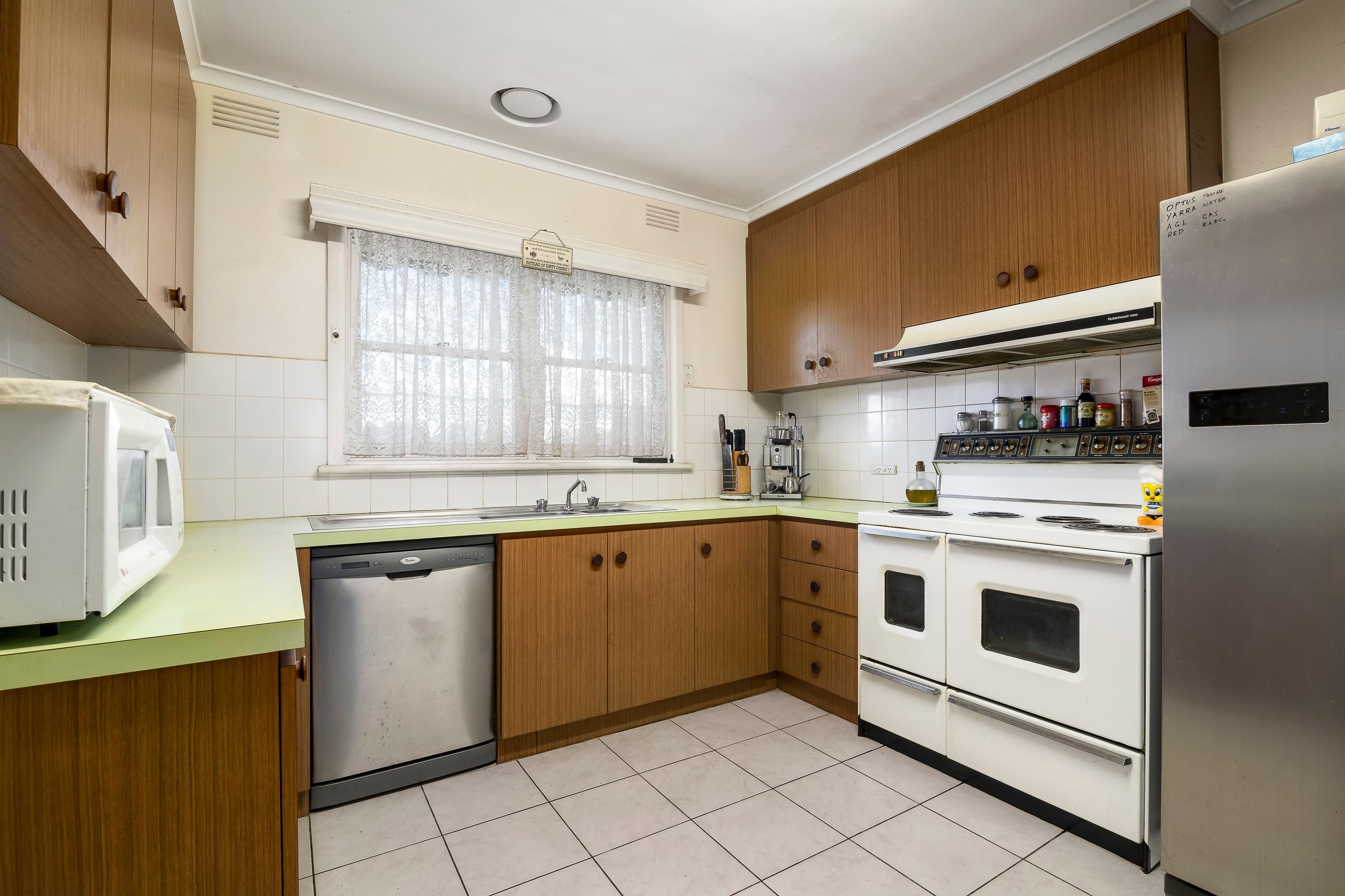 31 Oakleigh Street, Oakleigh East VIC 3166, Oakleigh East - Thumbnail 3