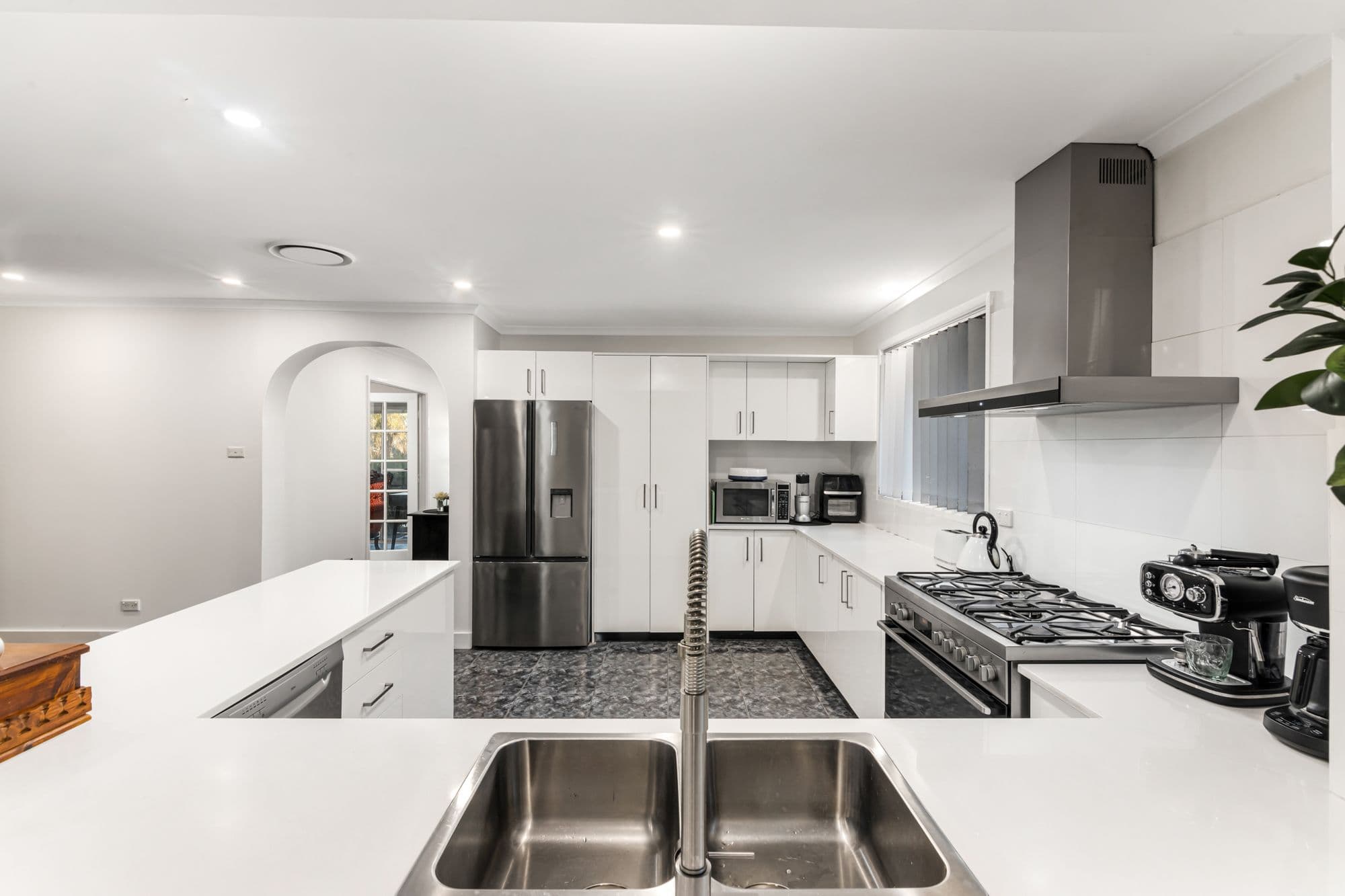 13 Columba Place, Erskine Park NSW 2759, Erskine Park - Thumbnail 4