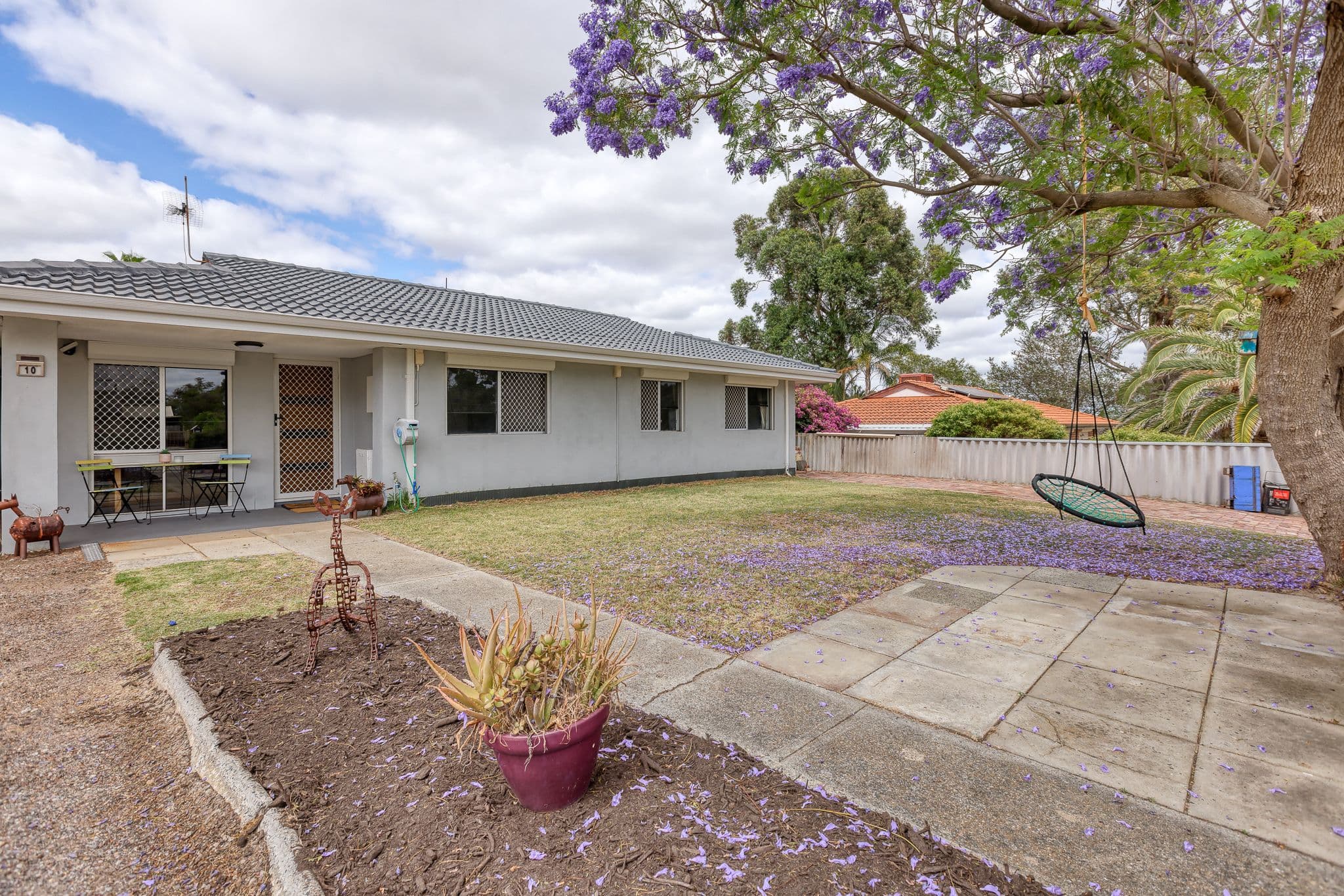 10 Crossway, Swan View WA 6056, Swan View - Thumbnail 2