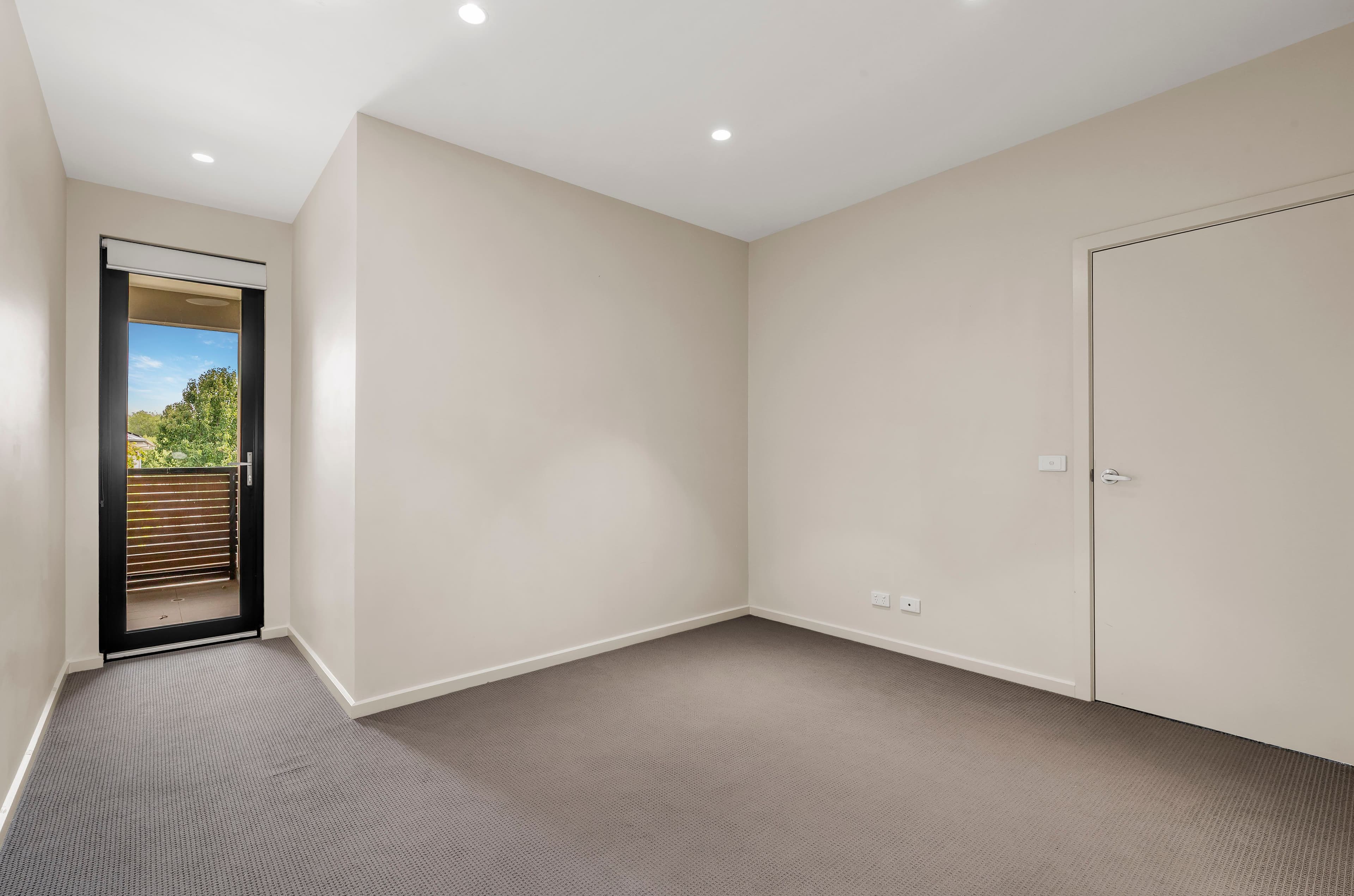 54 Mernda Village Drive, Mernda VIC 3754, Mernda - Thumbnail 4