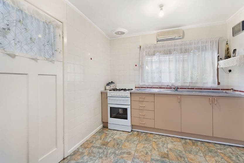 14 Sharp Street, NORTHCOTE VIC 3070, Northcote - Thumbnail 2