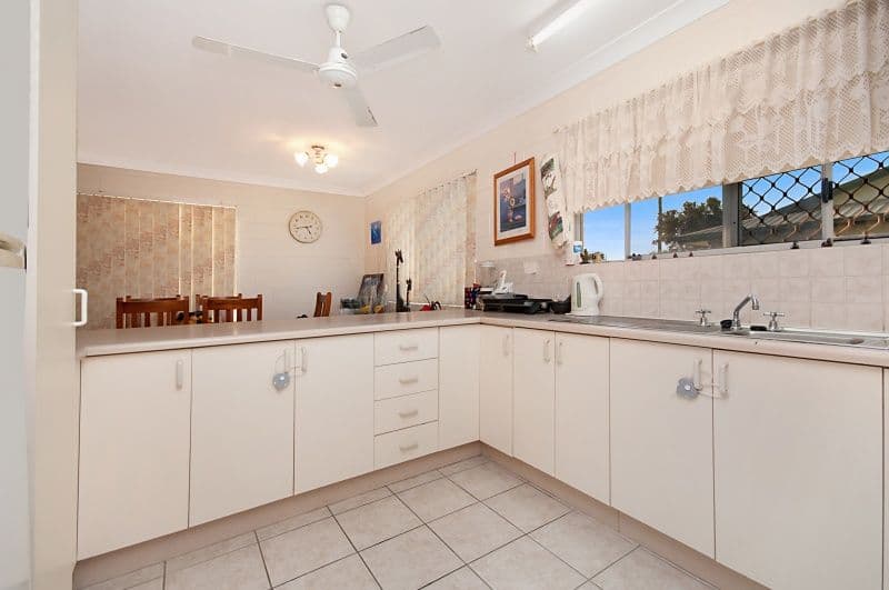 27 Valerie Lane, DEERAGUN QLD 4818, Deeragun - Thumbnail 2