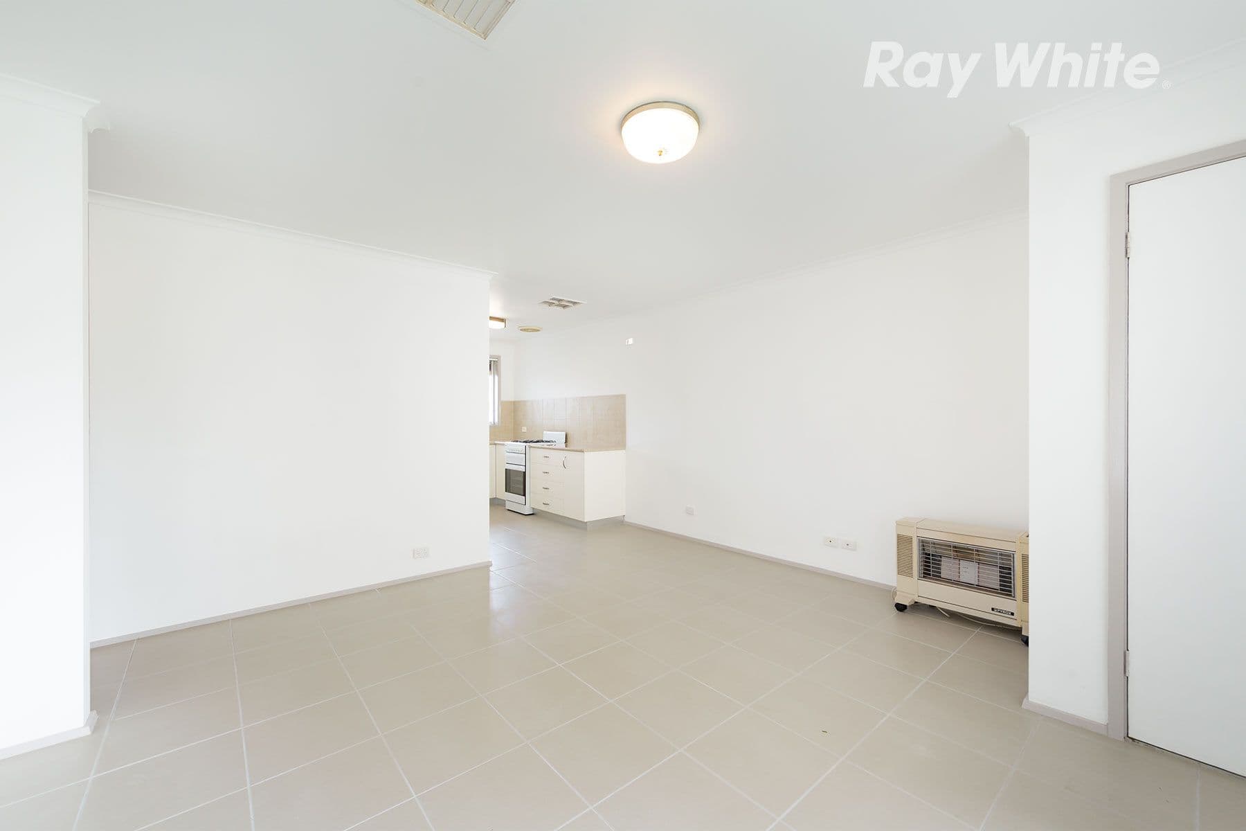 562 Woodbury Court, Lavington NSW 2641, Lavington - Thumbnail 2