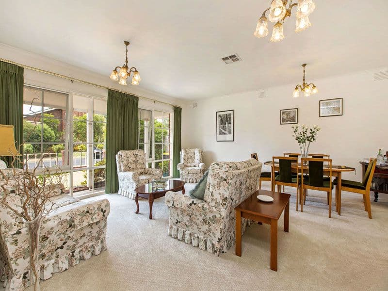 4 Kimber Court, DINGLEY VILLAGE VIC 3172, Dingley Village - Thumbnail 2