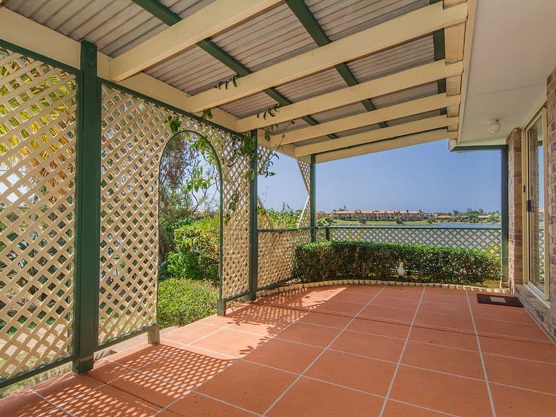 33 Southlake Drive, VARSITY LAKES QLD 4227, Varsity Lakes - Thumbnail 3