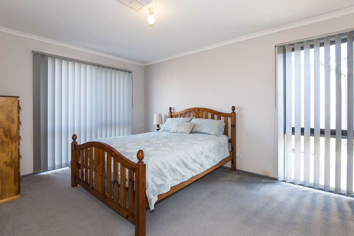 31 Romano Avenue, Mill Park VIC 3082, Mill Park - Thumbnail 4