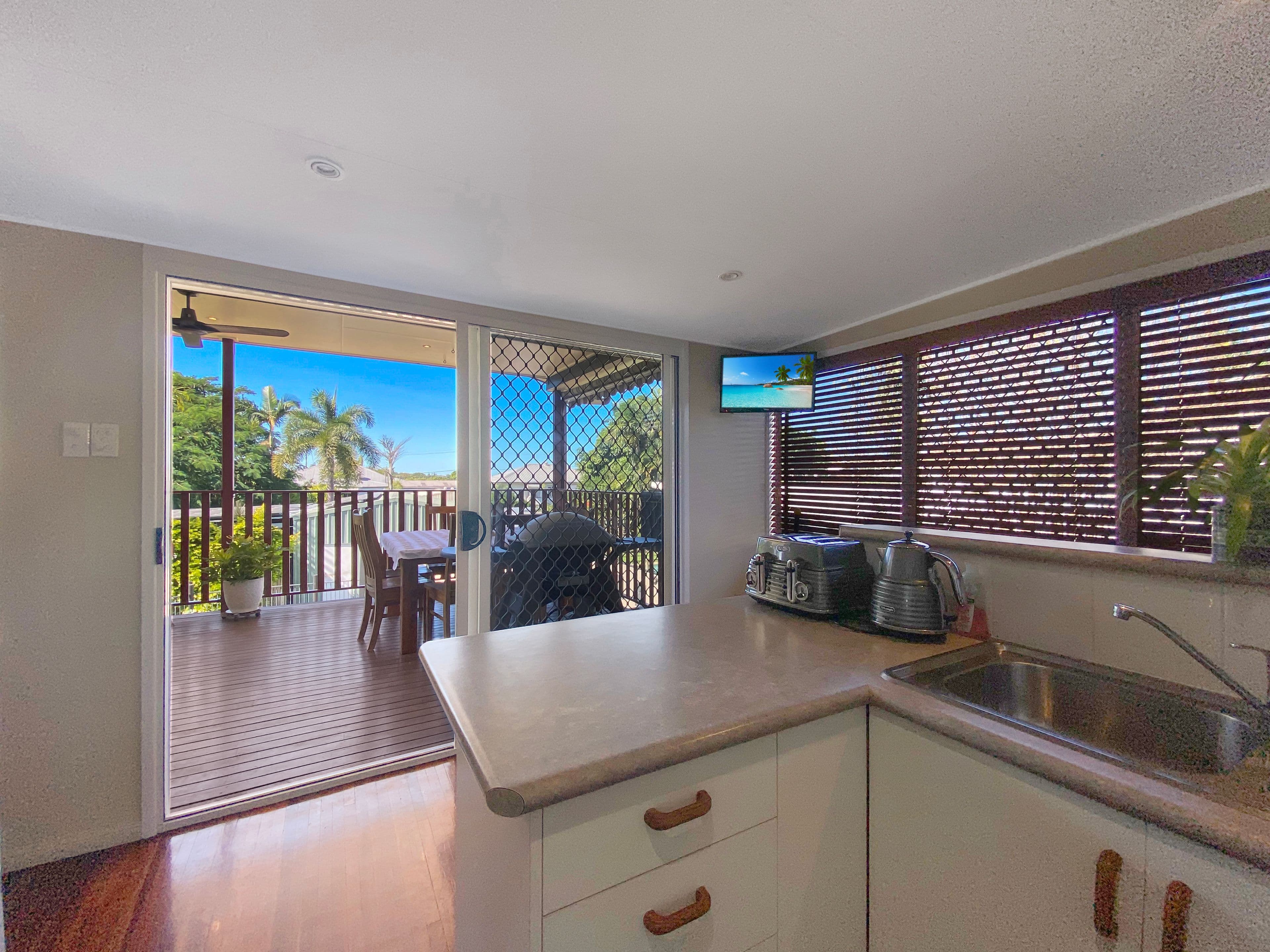 6 Nolan Street, Sarina QLD 4737, Sarina - Thumbnail 7