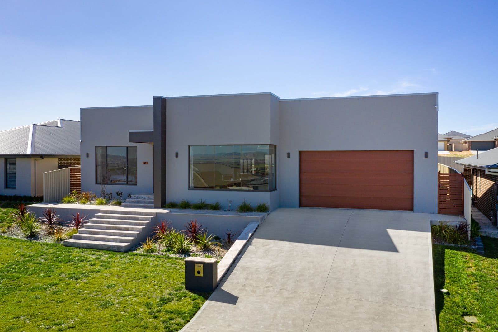 16 McGillan Drive, Kelso NSW 2795, Kelso - Image 1