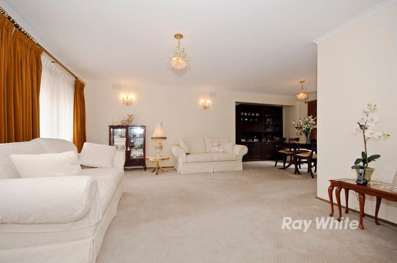 68 Mowbray Drive, WANTIRNA SOUTH VIC 3152, Wantirna South - Thumbnail 2