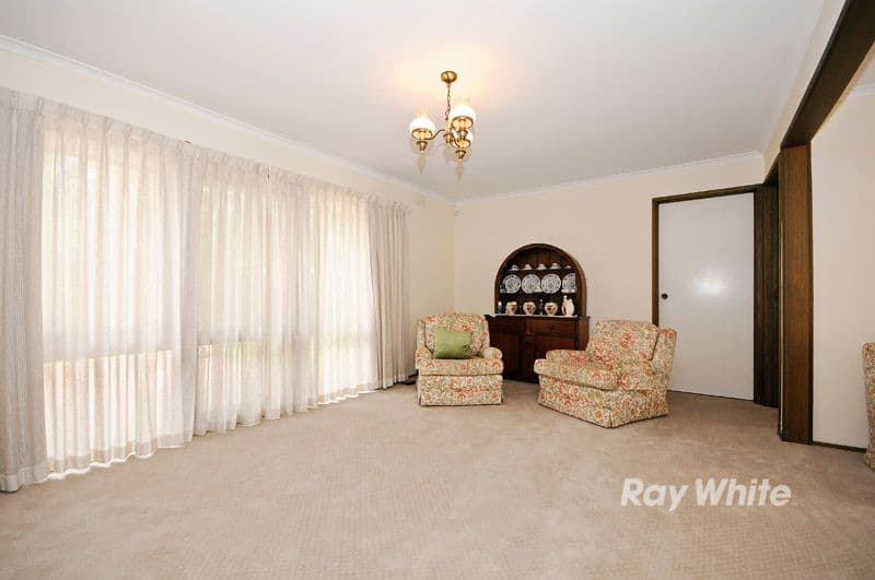 68 Mowbray Drive, WANTIRNA SOUTH VIC 3152, Wantirna South - Thumbnail 6
