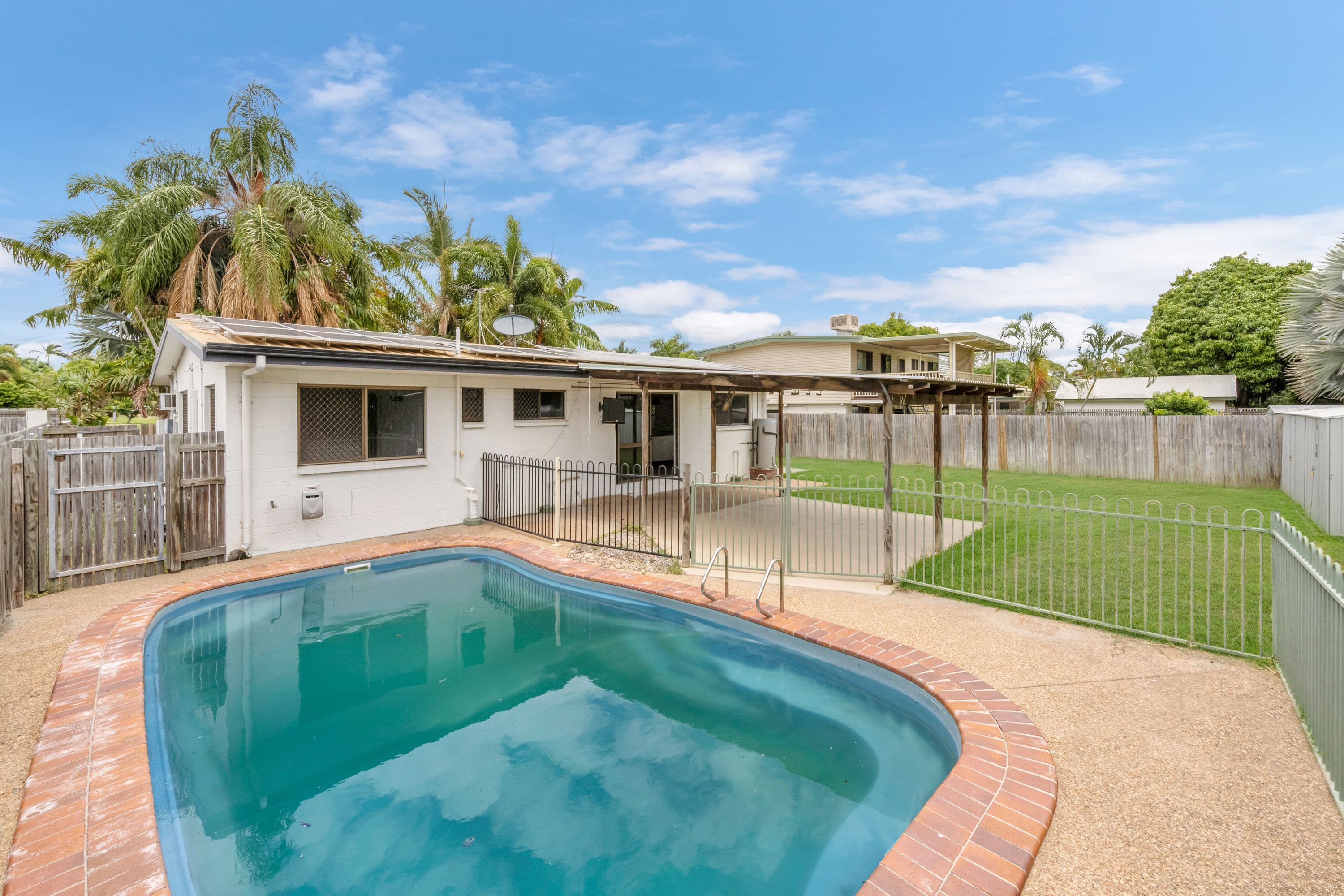 7 Ryrie Crescent, Rasmussen QLD 4815, Rasmussen - Thumbnail 2