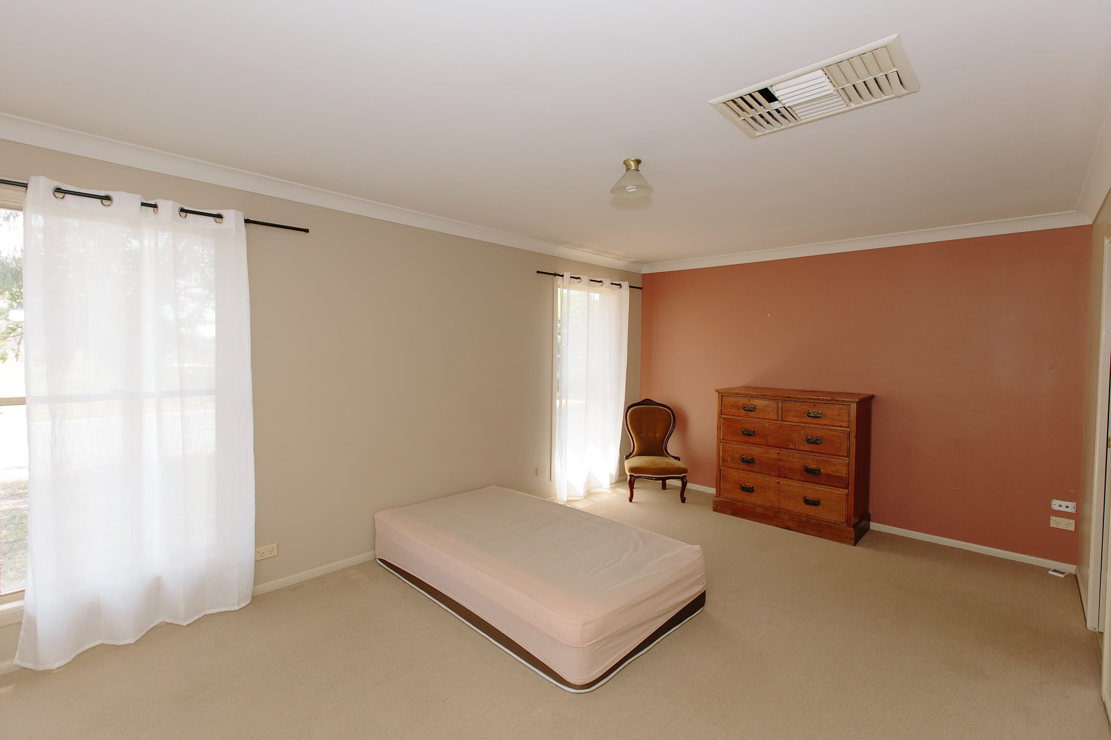 4 James Ryan, Goondiwindi QLD 4390, Goondiwindi - Thumbnail 8