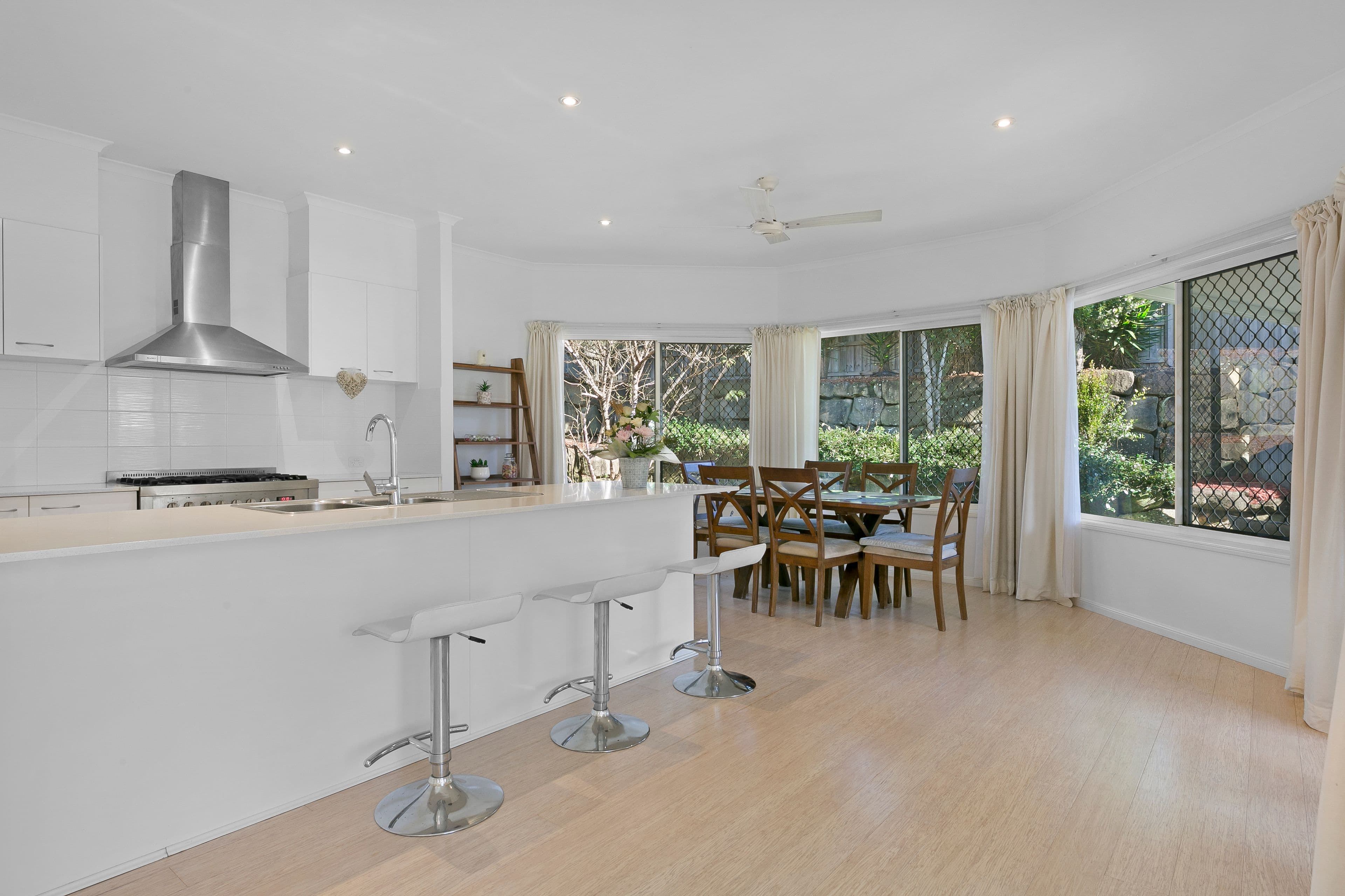 1 Glenwood Green Court, Mudgeeraba QLD 4213, Mudgeeraba - Thumbnail 4