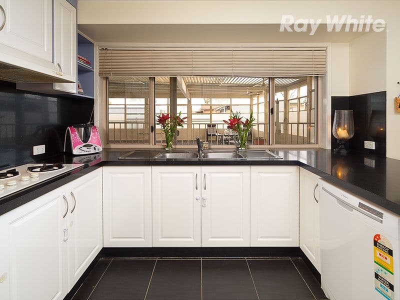 7 Hawkins Street, HOWLONG NSW 2643, Howlong - Thumbnail 4