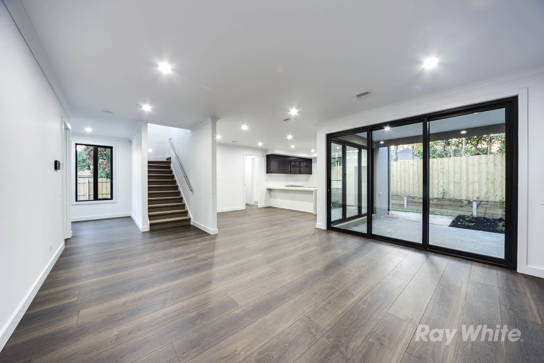 5 Howell Drive, Mount Waverley VIC 3149, Mount Waverley - Thumbnail 4