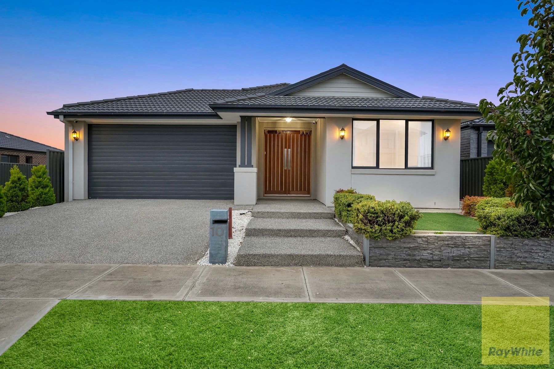 10 Manda Circuit, Tarneit VIC 3029, Tarneit - Image 1