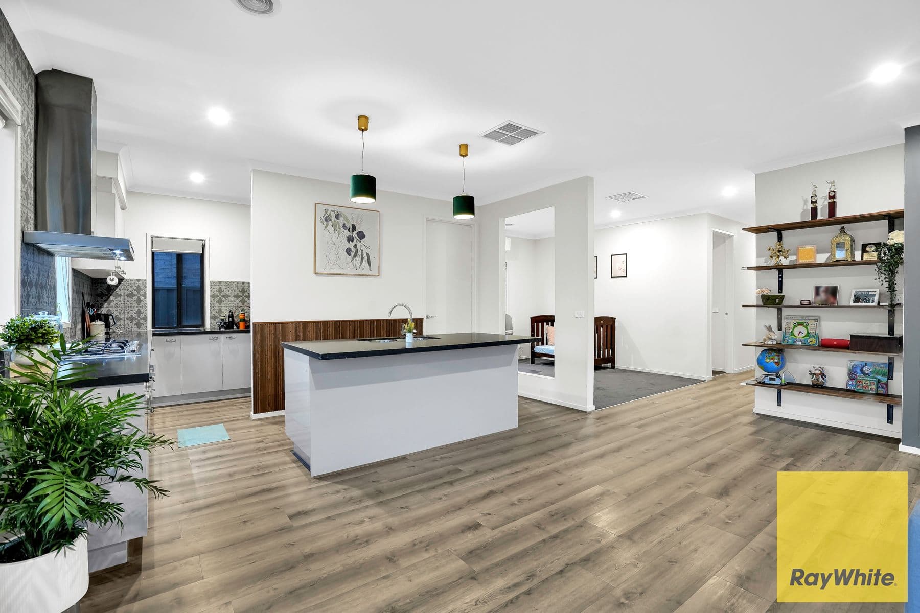 10 Manda Circuit, Tarneit VIC 3029, Tarneit - Thumbnail 4