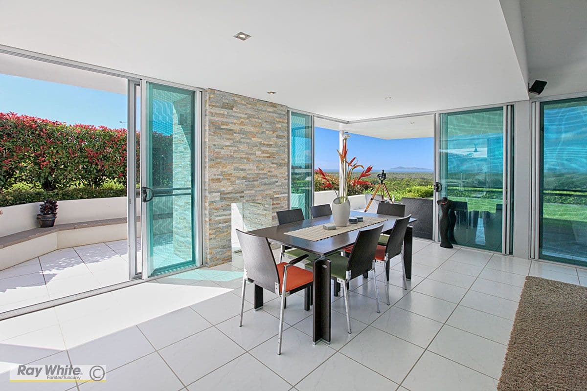 24 Coastal View Drive, Tallwoods Village - Thumbnail 5