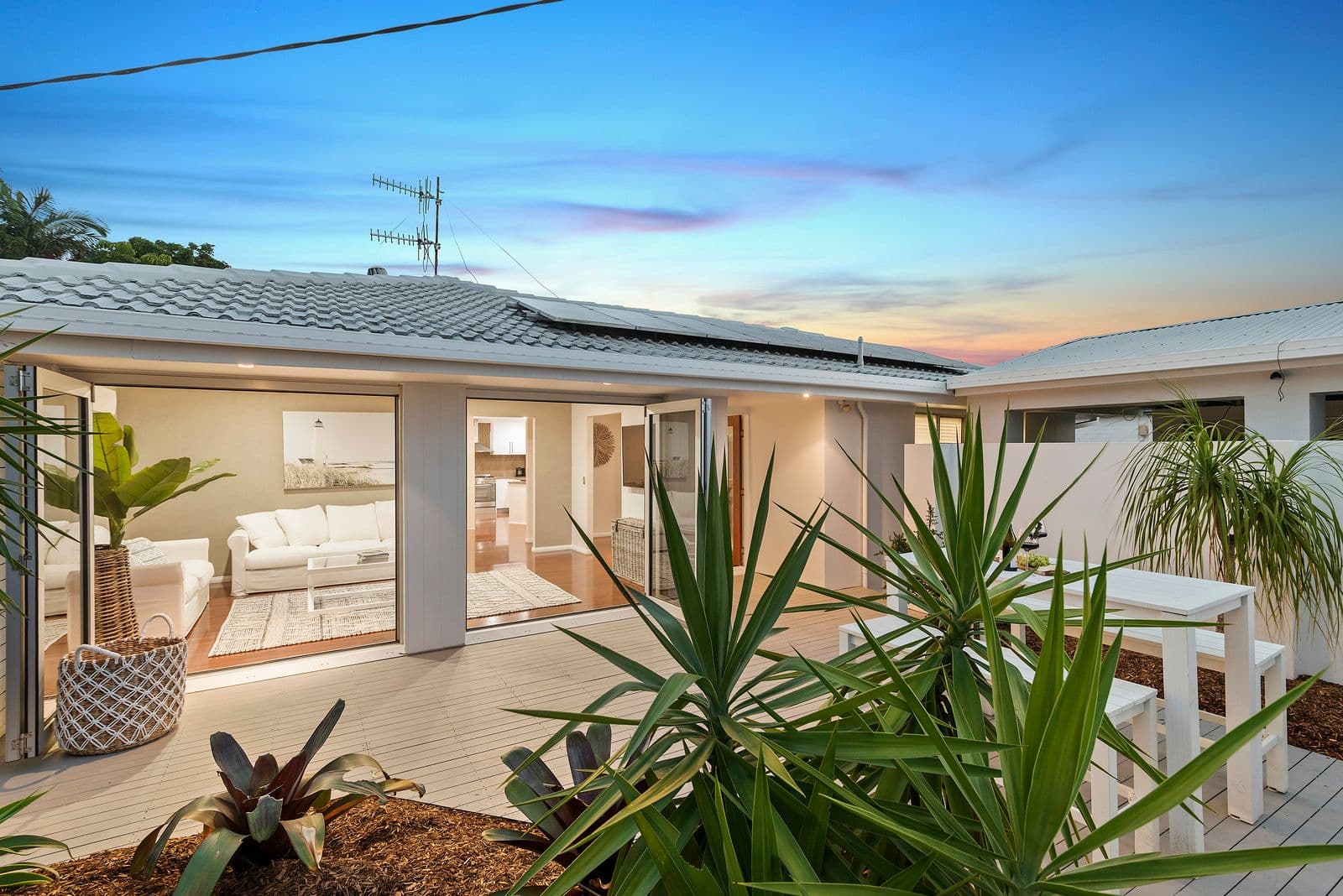 55 Mallawa Drive, Palm Beach QLD 4221, Palm Beach - Thumbnail 8