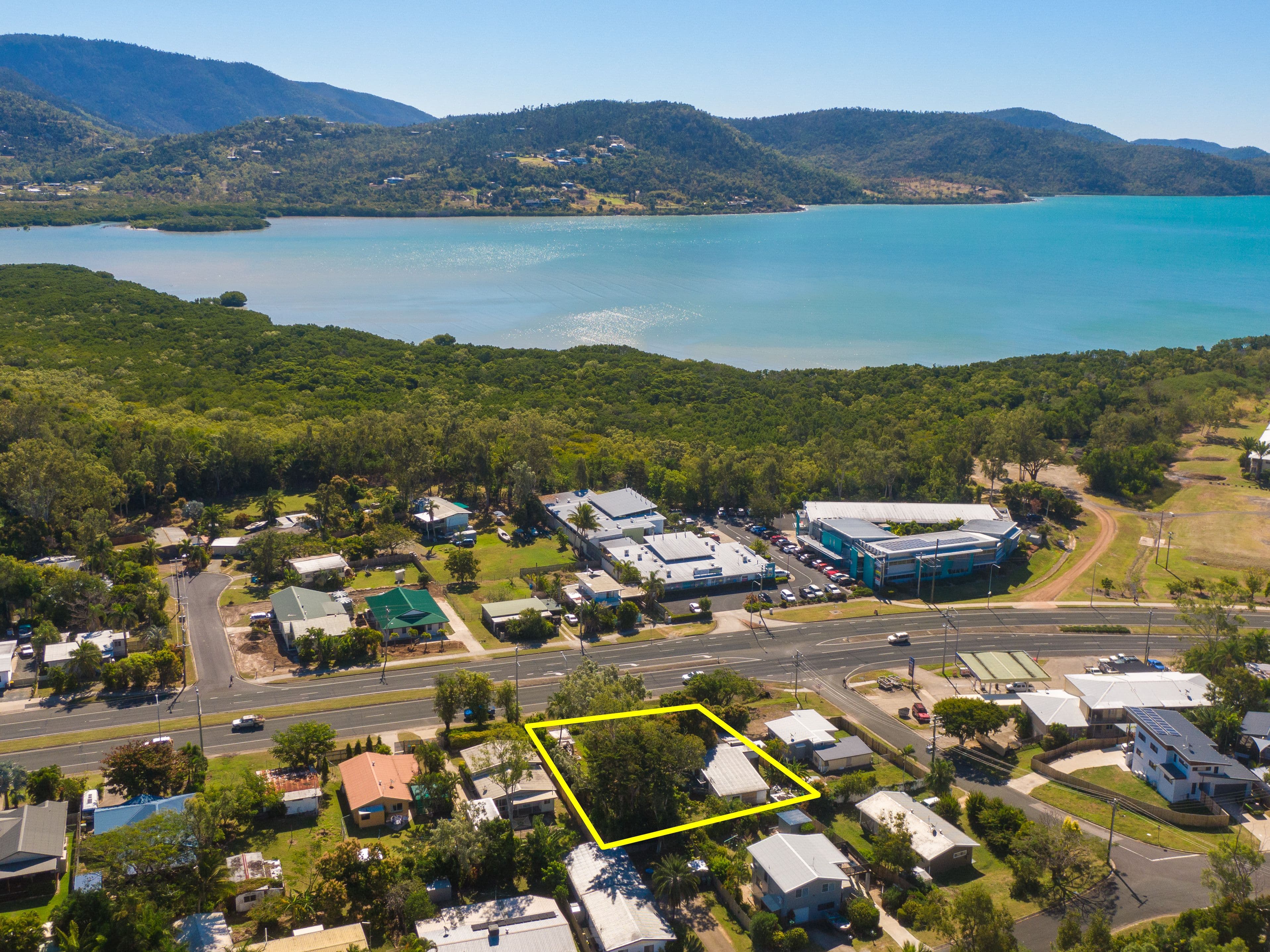 132-134 Shute Harbour Road, Cannonvale QLD 4802, Cannonvale - Thumbnail 6