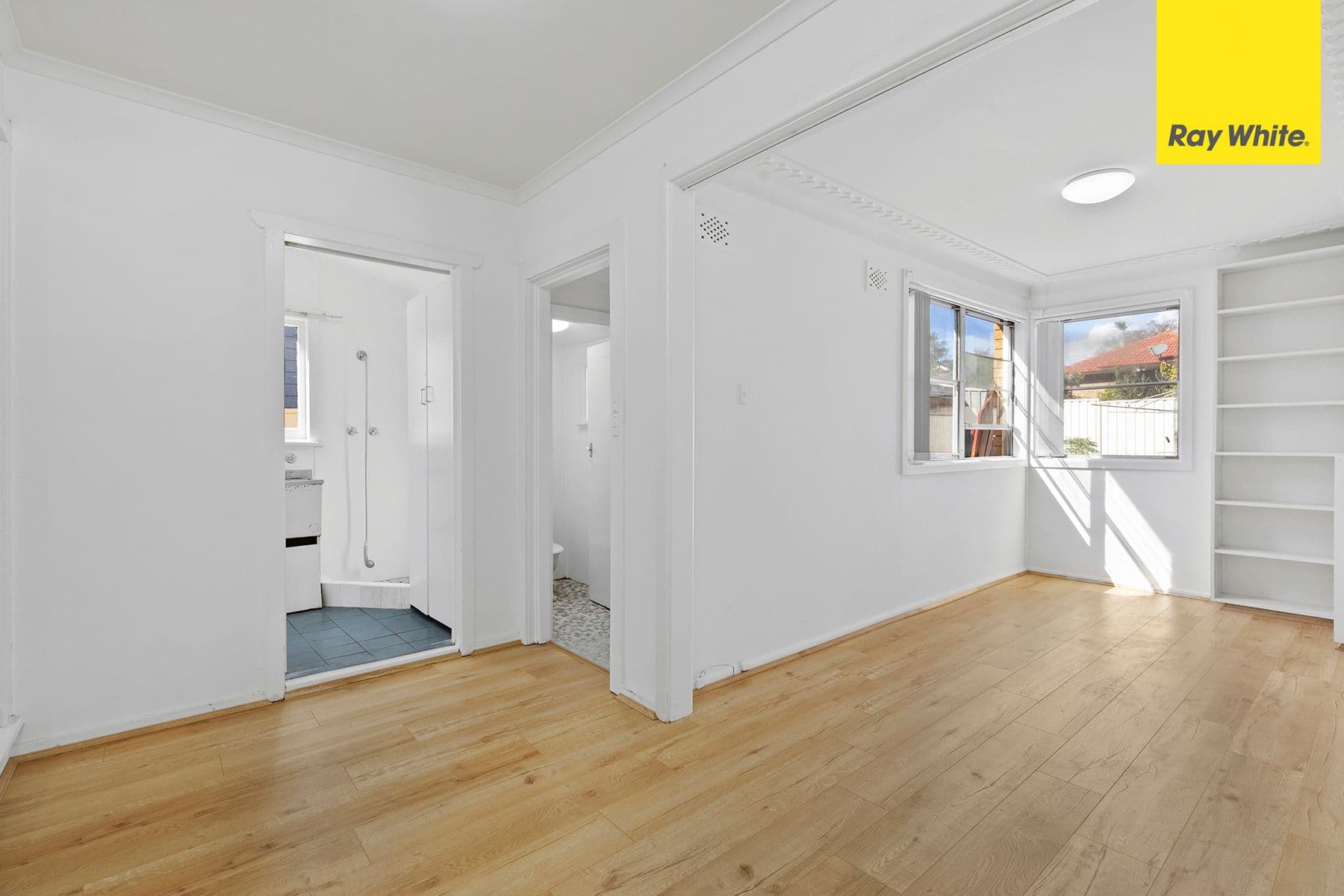 5 Munmurra Road, Riverwood NSW 2210, Riverwood - Thumbnail 7