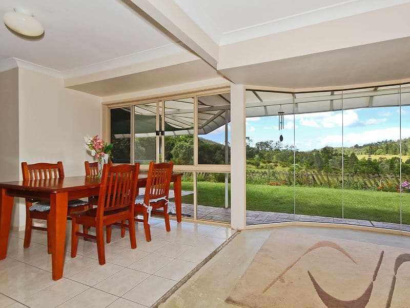 12 Verdure Place, BONOGIN QLD 4213, Bonogin - Thumbnail 6