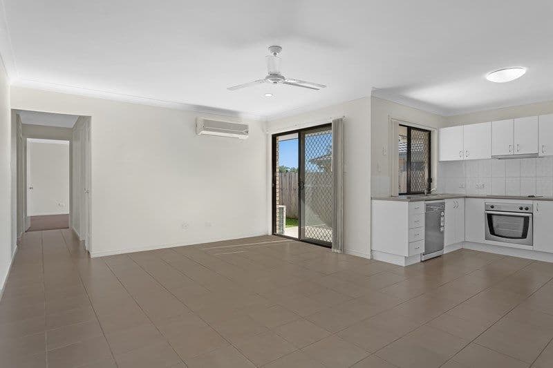 22 Griffen Place, Crestmead QLD 4132, Crestmead - Thumbnail 4