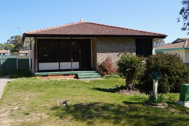 16 Algona Crescent, ORANGE NSW 2800, Orange - Image 1