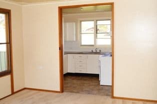 16 Algona Crescent, ORANGE NSW 2800, Orange - Thumbnail 2