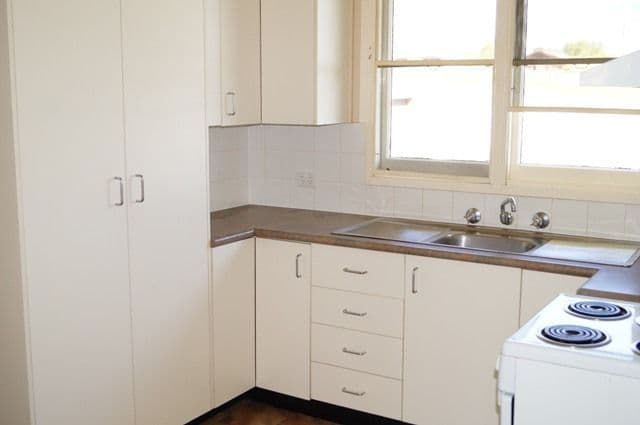 16 Algona Crescent, ORANGE NSW 2800, Orange - Thumbnail 3