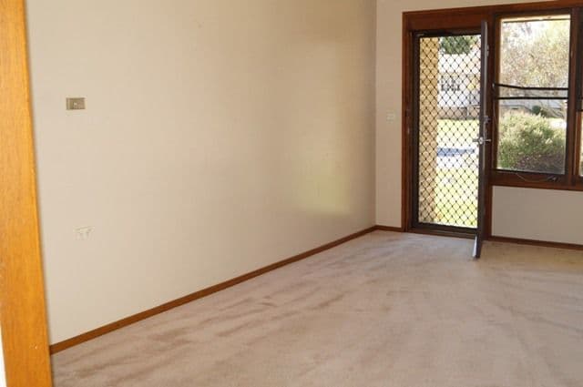 16 Algona Crescent, ORANGE NSW 2800, Orange - Thumbnail 4