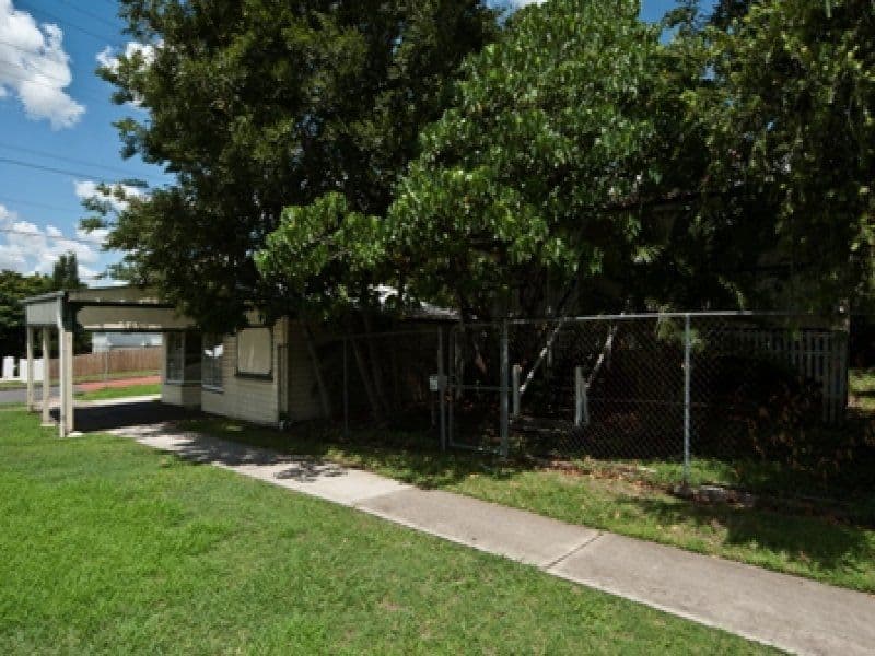 9 Blackstone Road, EASTERN HEIGHTS QLD 4305, Eastern Heights - Thumbnail 6
