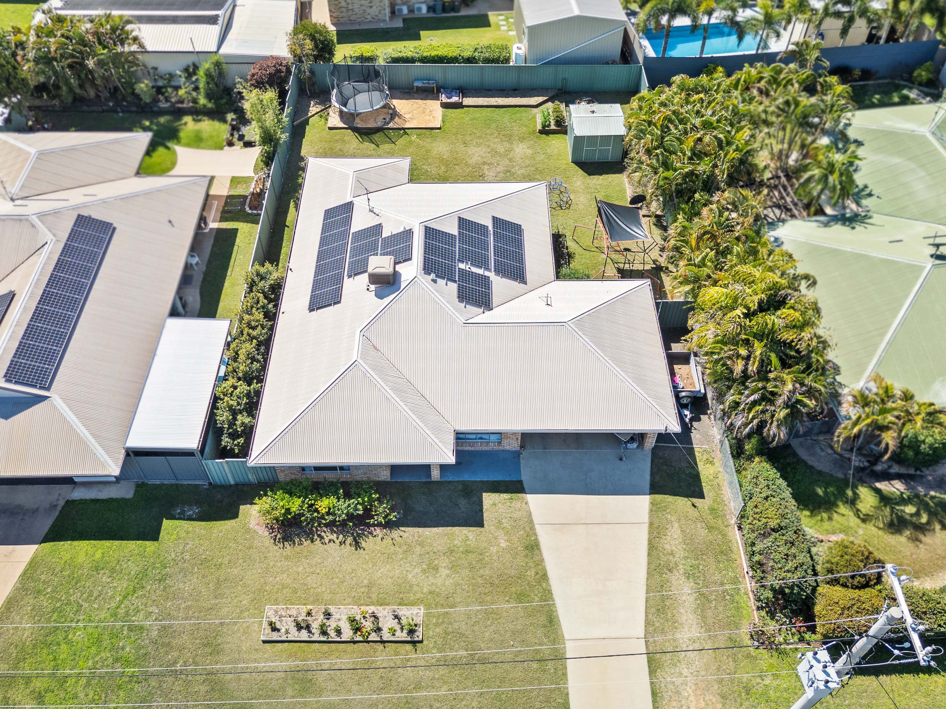 42 Cowan Crescent, Emerald QLD 4720, Emerald - Thumbnail 2