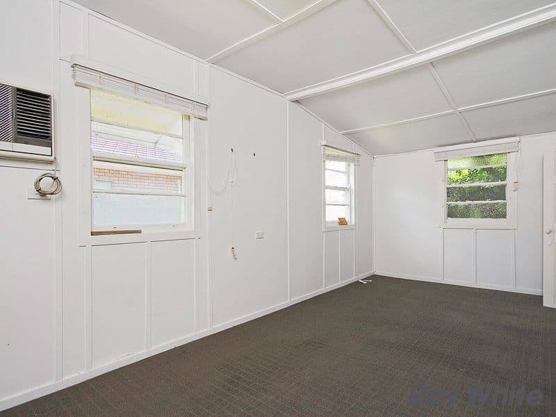 180 Normanhurst Road, BOONDALL QLD 4034, Boondall - Thumbnail 5