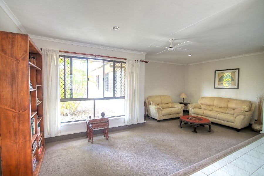 10 Farrell Drive, WALLOON QLD 4306, Walloon - Thumbnail 6