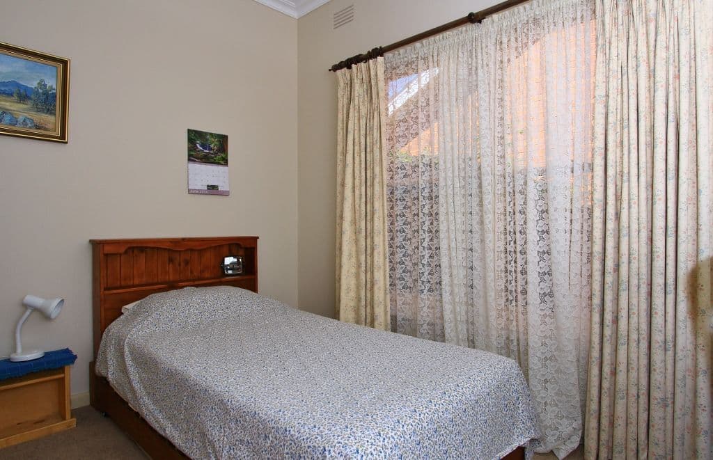32 Ebden Street, Heathcote VIC 3523, Heathcote - Thumbnail 5