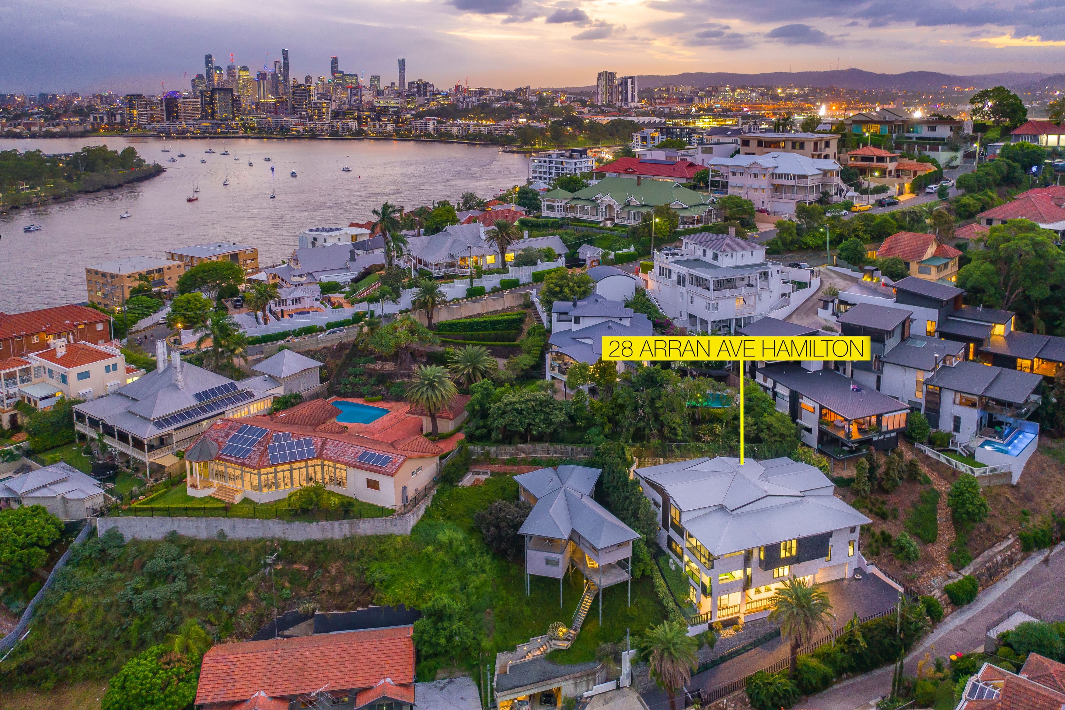 28 Arran Avenue, Hamilton QLD 4007, Hamilton - Image 1